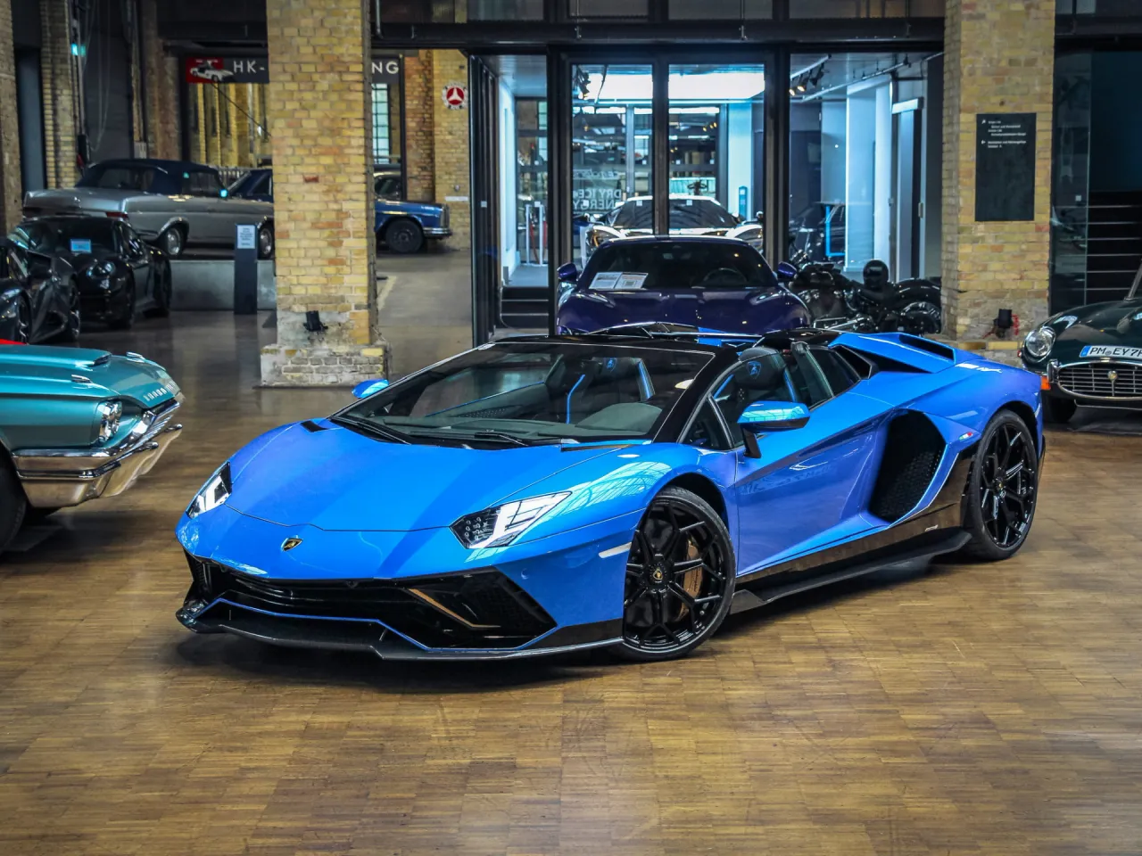 Lamborghini Aventador LP 780-4 Ultimae Roadster - 1 of 250