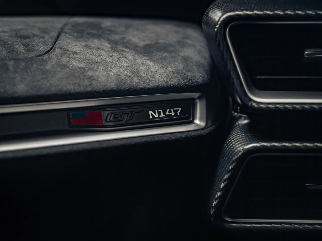Ford GT Carbon Series LIMITED EDITION, BRAND NEW — 14